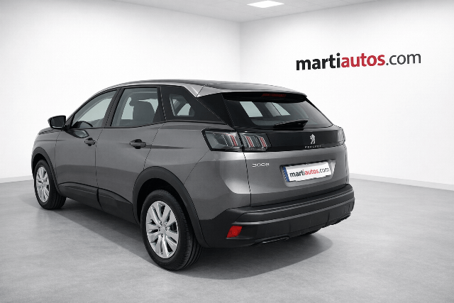 PEUGEOT 3008 ACTIVE PACK 1.5HDI 130CV MODELO 2022 lleno