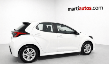 TOYOTA YARIS ACTIVE TECH 1.5 120H HYBRID MODELO 2022 lleno