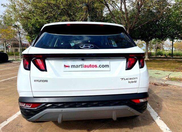 HYUNDAI TUCSON MAXX HYBRID 1.6 TGDi 150CV MODELO 2023 lleno