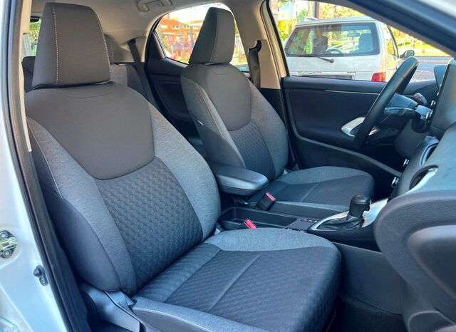 TOYOTA YARIS ACTIVE TECH 1.5 120H HYBRID MODELO 2022 lleno