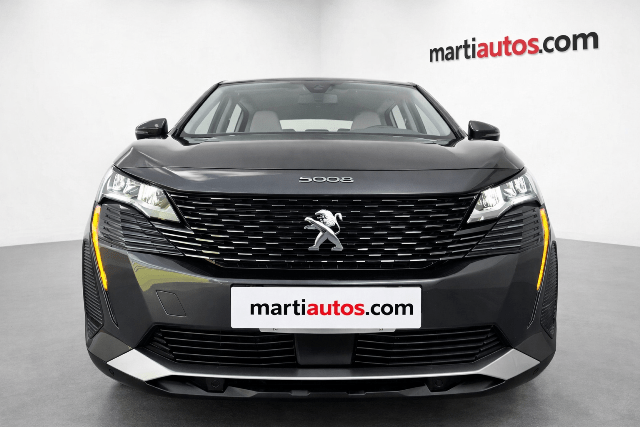 PEUGEOT 3008 ACTIVE PACK 1.5HDI 130CV MODELO 2022 lleno