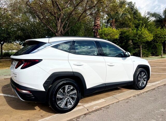 HYUNDAI TUCSON MAXX HYBRID 1.6 TGDi 150CV MODELO 2023 lleno