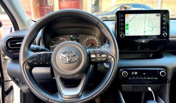 TOYOTA YARIS ACTIVE TECH 1.5 120H HYBRID MODELO 2022 lleno