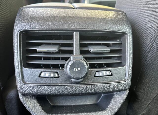 PEUGEOT 3008 ACTIVE PACK 1.5HDI 130CV MODELO 2022 lleno