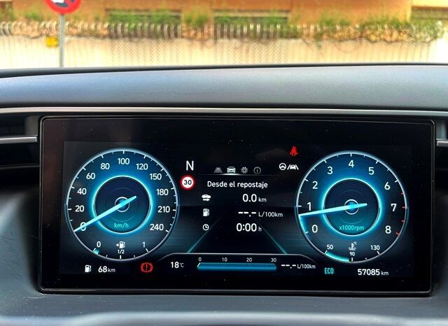 HYUNDAI TUCSON MAXX HYBRID 1.6 TGDi 150CV MODELO 2023 lleno