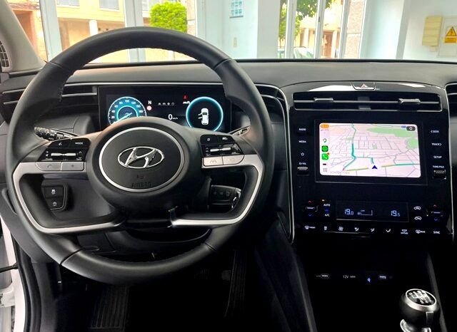 HYUNDAI TUCSON MAXX HYBRID 1.6 TGDi 150CV MODELO 2023 lleno