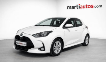 TOYOTA YARIS ACTIVE TECH 1.5 120H HYBRID MODELO 2022 lleno