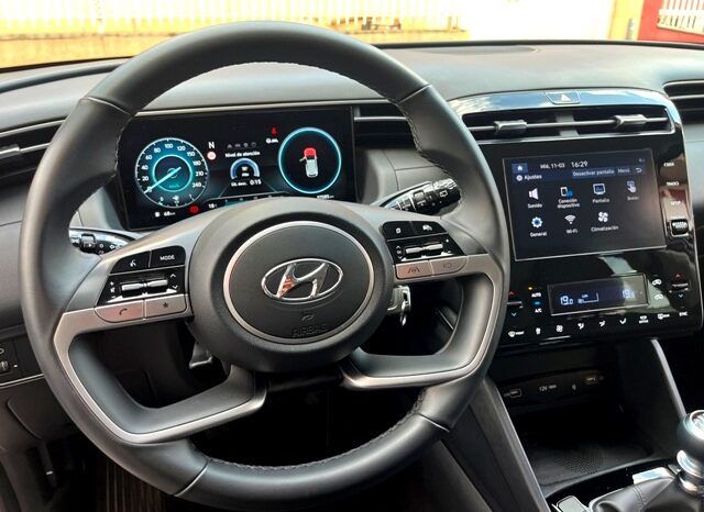 HYUNDAI TUCSON MAXX HYBRID 1.6 TGDi 150CV MODELO 2023 lleno