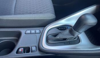 TOYOTA YARIS ACTIVE TECH 1.5 120H HYBRID MODELO 2022 lleno