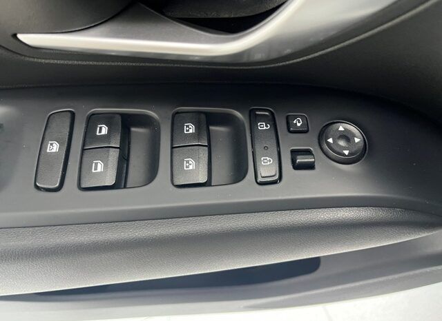 HYUNDAI TUCSON MAXX HYBRID 1.6 TGDi 150CV MODELO 2023 lleno