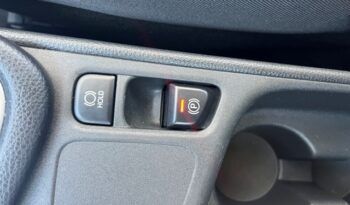 TOYOTA YARIS ACTIVE TECH 1.5 120H HYBRID MODELO 2022 lleno