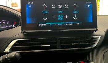 PEUGEOT 3008 ACTIVE PACK 1.5HDI 130CV MODELO 2022 lleno