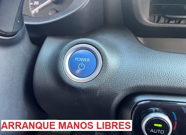 TOYOTA YARIS ACTIVE TECH 1.5 120H HYBRID MODELO 2022 lleno