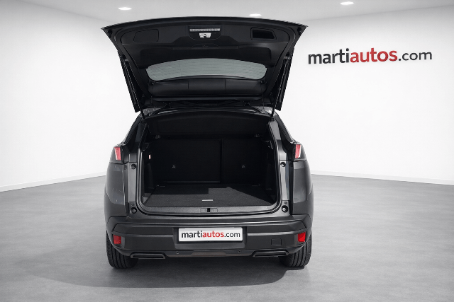 PEUGEOT 3008 ACTIVE PACK 1.5HDI 130CV MODELO 2022 lleno