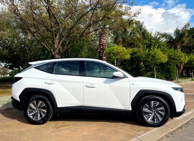 HYUNDAI TUCSON MAXX HYBRID 1.6 TGDi 150CV MODELO 2023 lleno