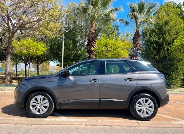 PEUGEOT 3008 ACTIVE PACK 1.5HDI 130CV MODELO 2022 lleno