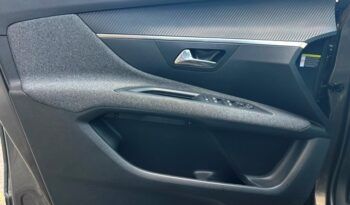 PEUGEOT 3008 ACTIVE PACK 1.5HDI 130CV MODELO 2022 lleno