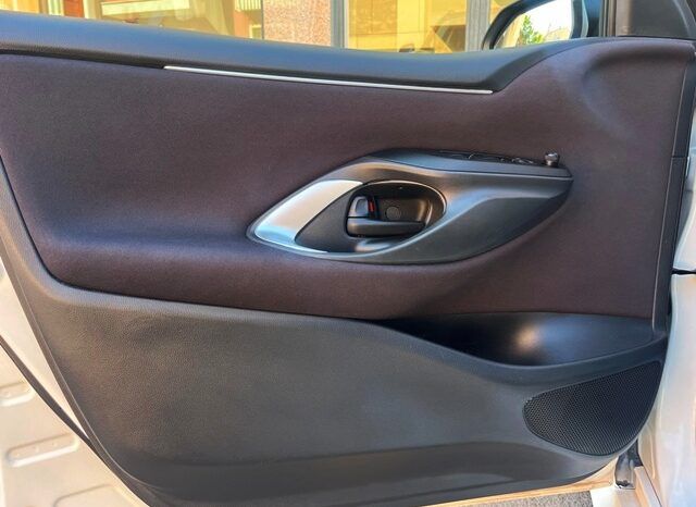 TOYOTA YARIS ACTIVE TECH 1.5 120H HYBRID MODELO 2022 lleno