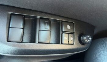 TOYOTA YARIS ACTIVE TECH 1.5 120H HYBRID MODELO 2022 lleno