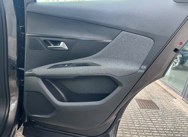 PEUGEOT 3008 ACTIVE PACK 1.5HDI 130CV MODELO 2022 lleno