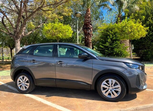 PEUGEOT 3008 ACTIVE PACK 1.5HDI 130CV MODELO 2022 lleno