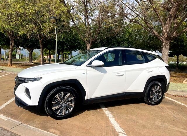 HYUNDAI TUCSON MAXX HYBRID 1.6 TGDi 150CV MODELO 2023 lleno