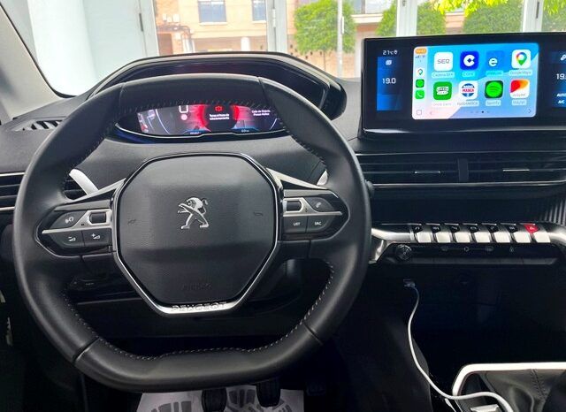 PEUGEOT 3008 ACTIVE PACK 1.5HDI 130CV MODELO 2022 lleno
