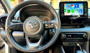TOYOTA YARIS ACTIVE TECH 1.5 120H HYBRID MODELO 2022 lleno