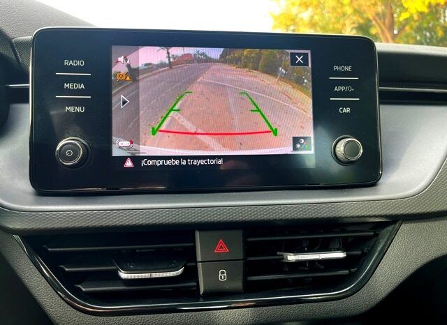 SKODA KAMIQ AMBITION 1.0TSi 110CV DSG – AUTOMATICO AÑO 2021 lleno