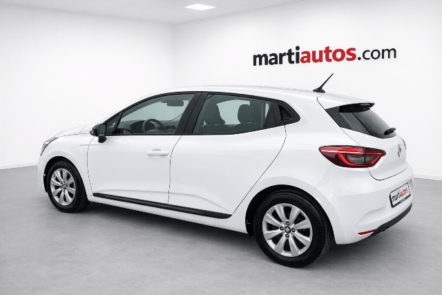 RENAULT CLIO (V) BUSINESS 1.5DCi 100CV 6 VELOCIDADES AÑO 11-2021 lleno