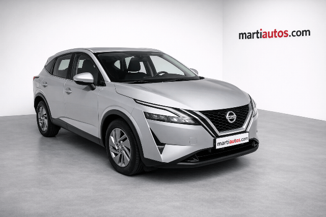 NISSAN QASHQAI HYBRID 1.3i 140CV MODELO 2022 lleno
