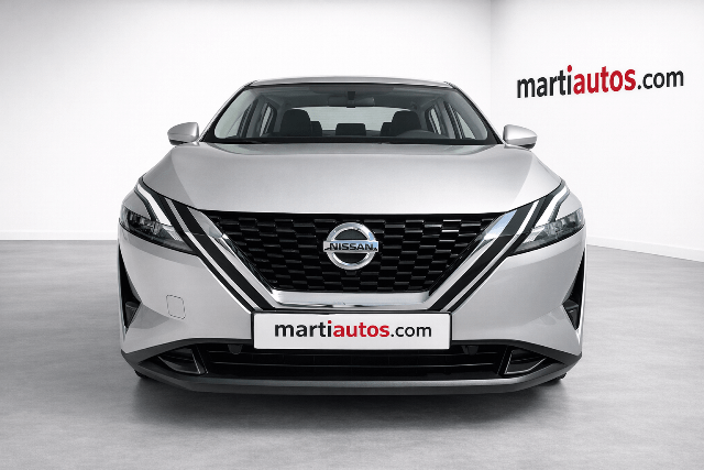 NISSAN QASHQAI HYBRID 1.3i 140CV MODELO 2022 lleno