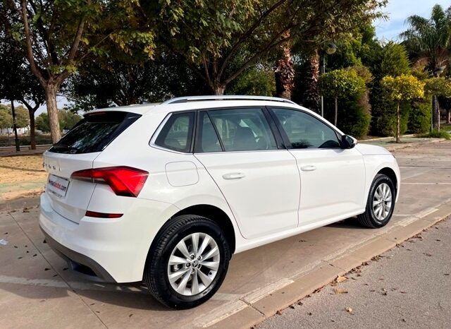 SKODA KAMIQ AMBITION 1.0TSi 110CV DSG – AUTOMATICO AÑO 2021 lleno