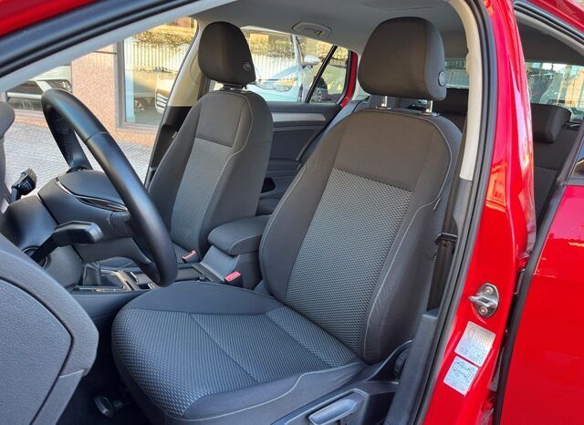 VOLSKWAGEN GOLF READY2GO 1.6TDi 115CV AÑO 2019 lleno