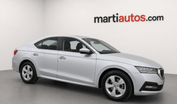 SKODA OCTAVIA AMBITION 2.0TDi 115CV AÑO 10-2022 lleno