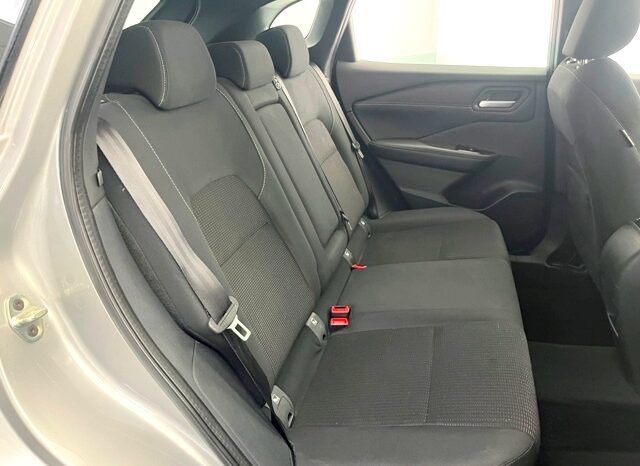 NISSAN QASHQAI HYBRID 1.3i 140CV MODELO 2022 lleno