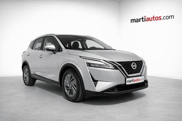 NISSAN QASHQAI HYBRID 1.3i 140CV MODELO 2022 lleno