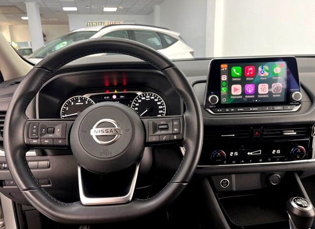 NISSAN QASHQAI HYBRID 1.3i 140CV MODELO 2022 lleno
