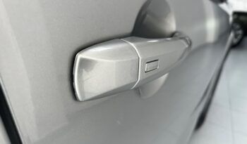 NISSAN QASHQAI HYBRID 1.3i 140CV MODELO 2022 lleno