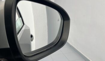 NISSAN QASHQAI HYBRID 1.3i 140CV MODELO 2022 lleno