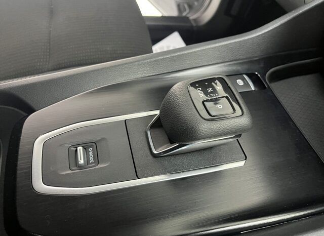 NISSAN QASHQAI X-TRONIC 1.3 158CV MODELO 2022 lleno