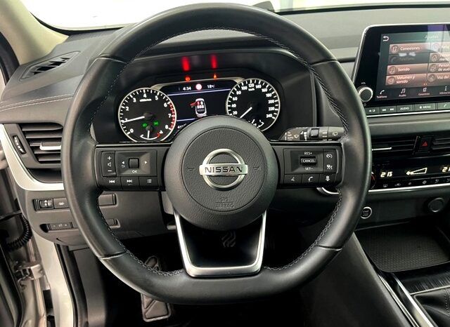 NISSAN QASHQAI HYBRID 1.3i 140CV MODELO 2022 lleno