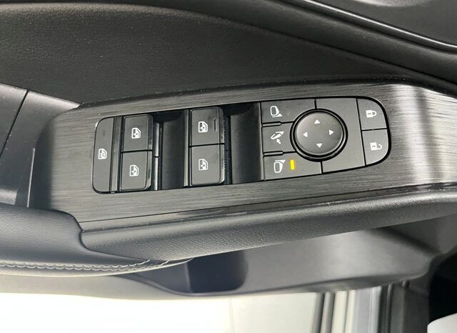 NISSAN QASHQAI X-TRONIC 1.3 158CV MODELO 2022 lleno