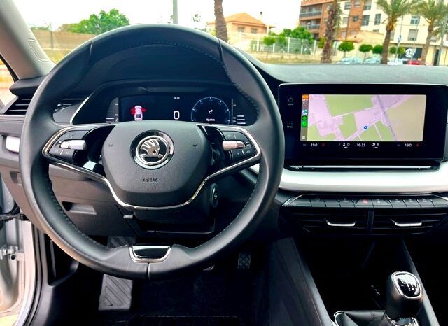 SKODA OCTAVIA AMBITION 2.0TDi 115CV AÑO 10-2022 lleno