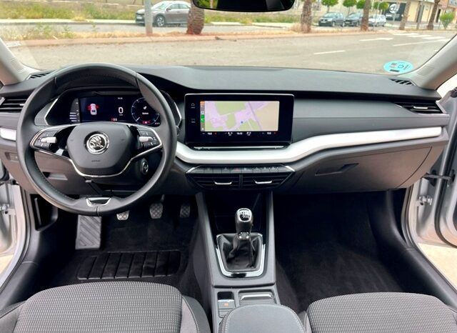 SKODA OCTAVIA AMBITION 2.0TDi 115CV AÑO 10-2022 lleno