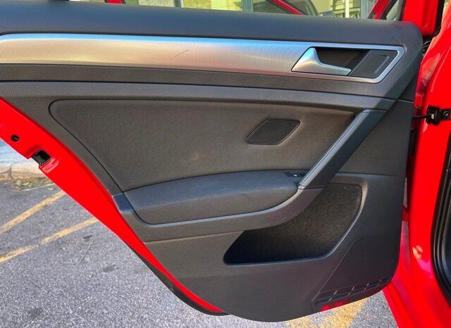 VOLSKWAGEN GOLF READY2GO 1.6TDi 115CV AÑO 2019 lleno