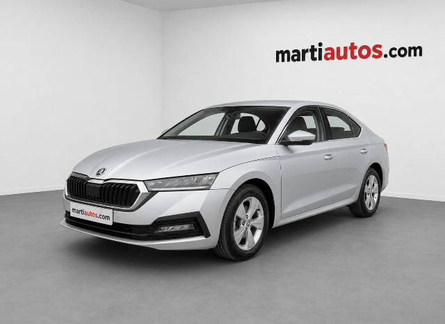 SKODA OCTAVIA AMBITION 2.0TDi 115CV AÑO 10-2022 lleno