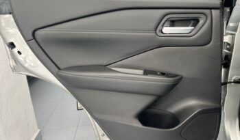 NISSAN QASHQAI HYBRID 1.3i 140CV MODELO 2022 lleno