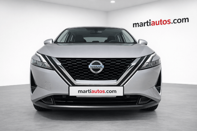 NISSAN QASHQAI HYBRID 1.3i 140CV MODELO 2022 lleno