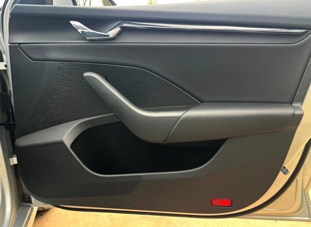 SKODA OCTAVIA AMBITION 2.0TDi 115CV AÑO 10-2022 lleno